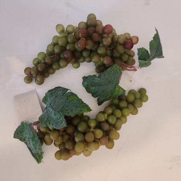 Vintage MCM set of 2 Plastic Mini Cognac Grapes with tags 7' - Picture 1 of 5